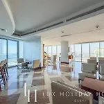 Lux The Premium Marina Sea View Suite