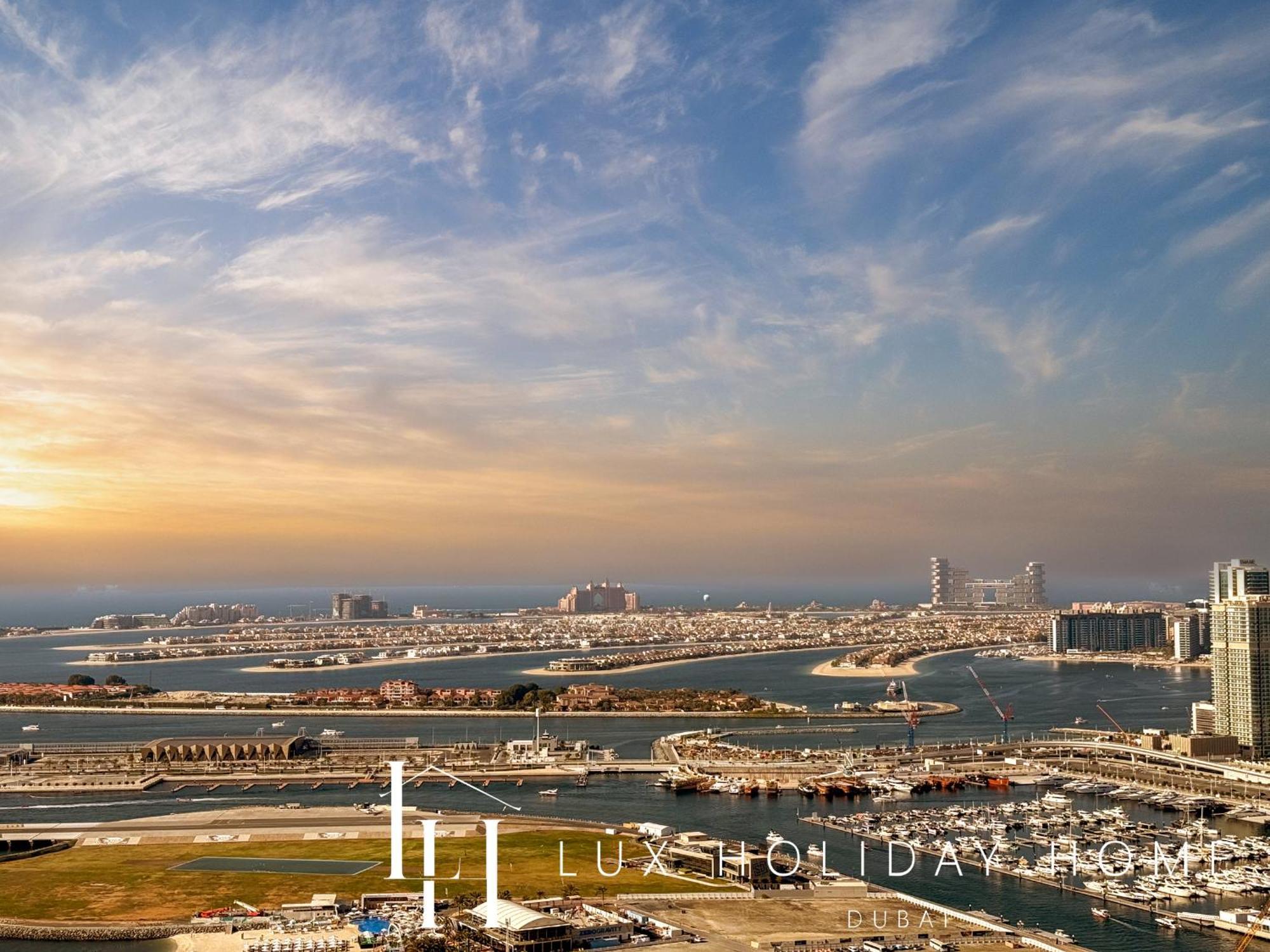 Lux The Premium Marina Sea View