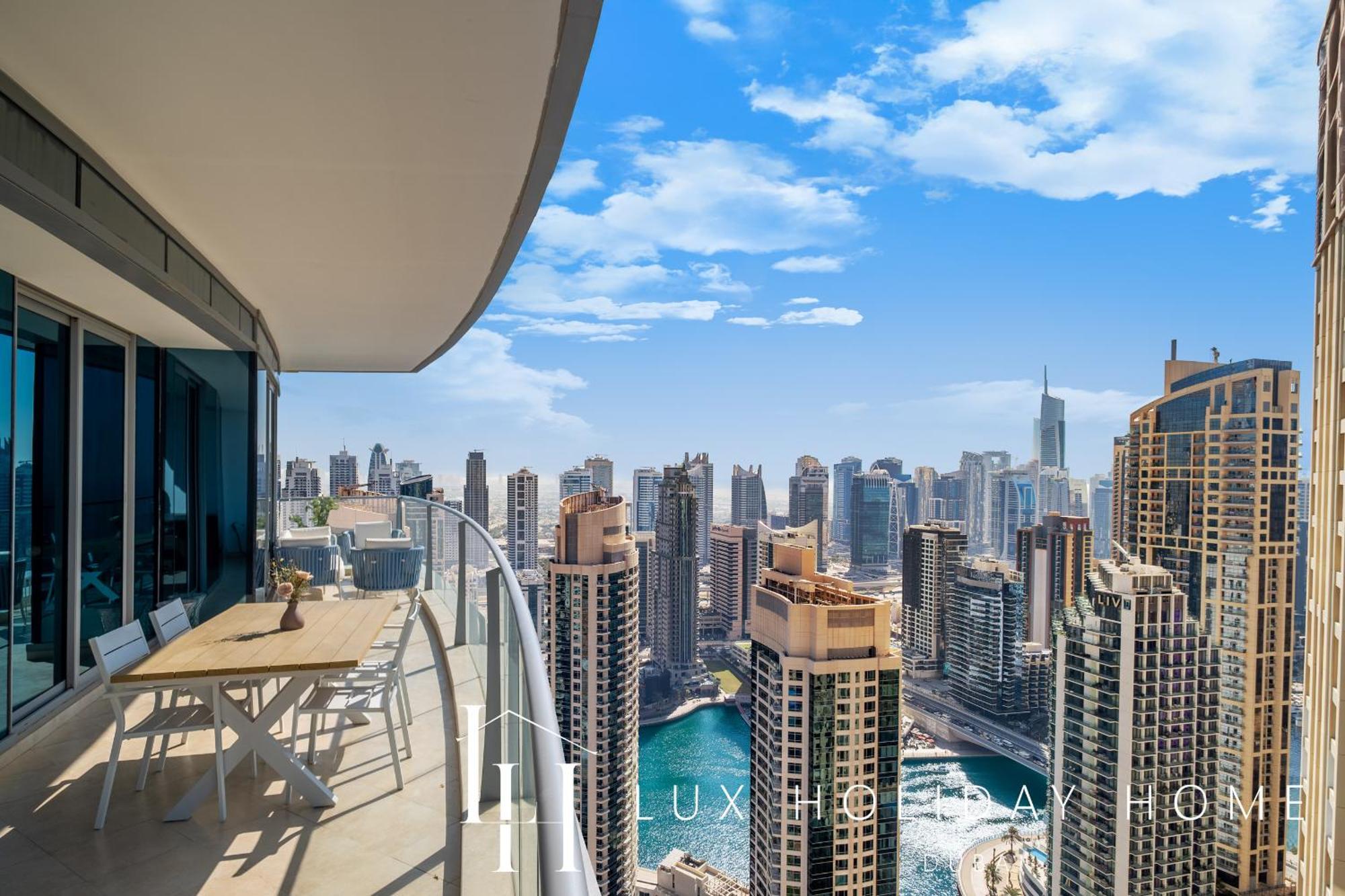 Lux The Premium Marina Sea View *