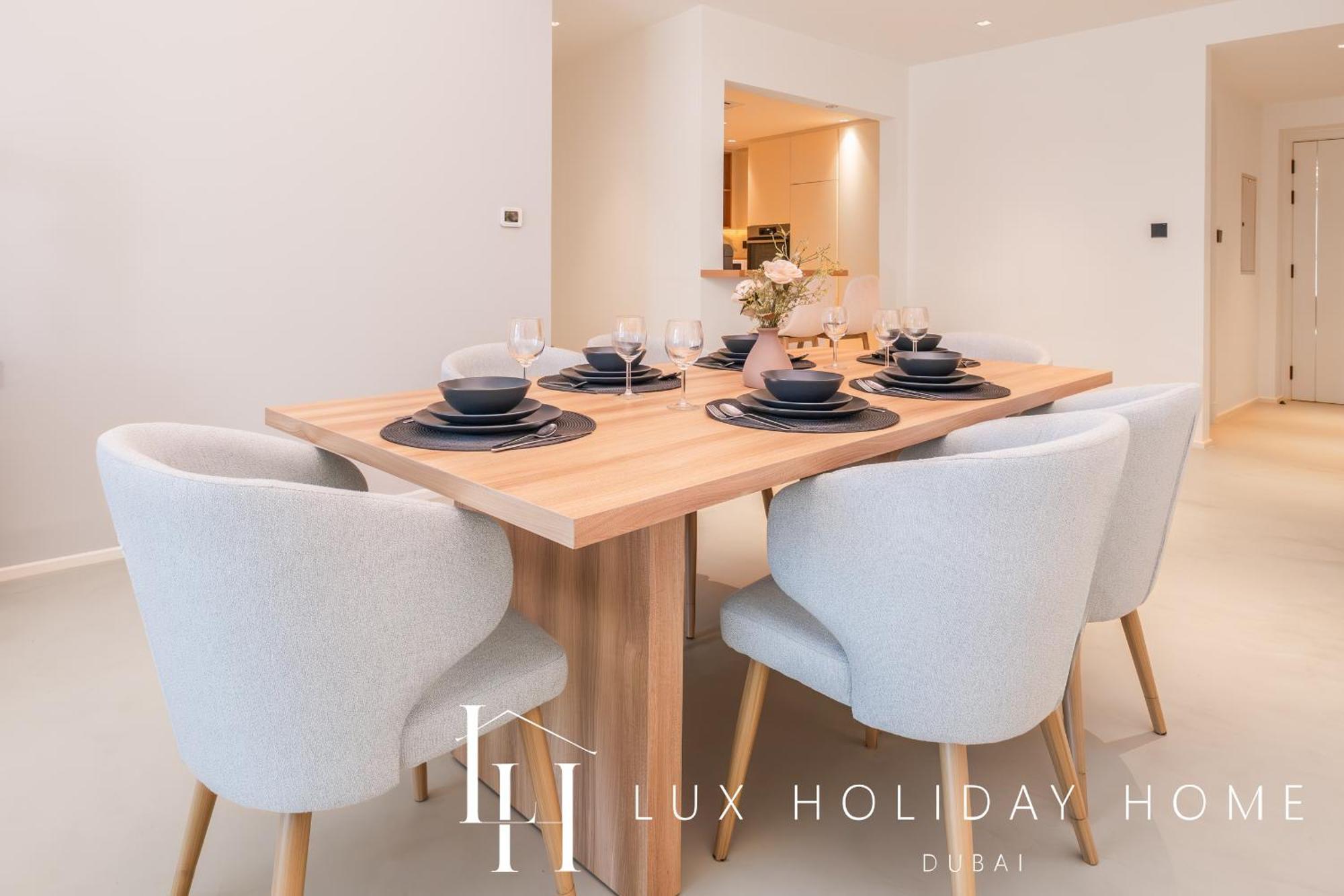 Lux The Premium Marina Sea View Apartment